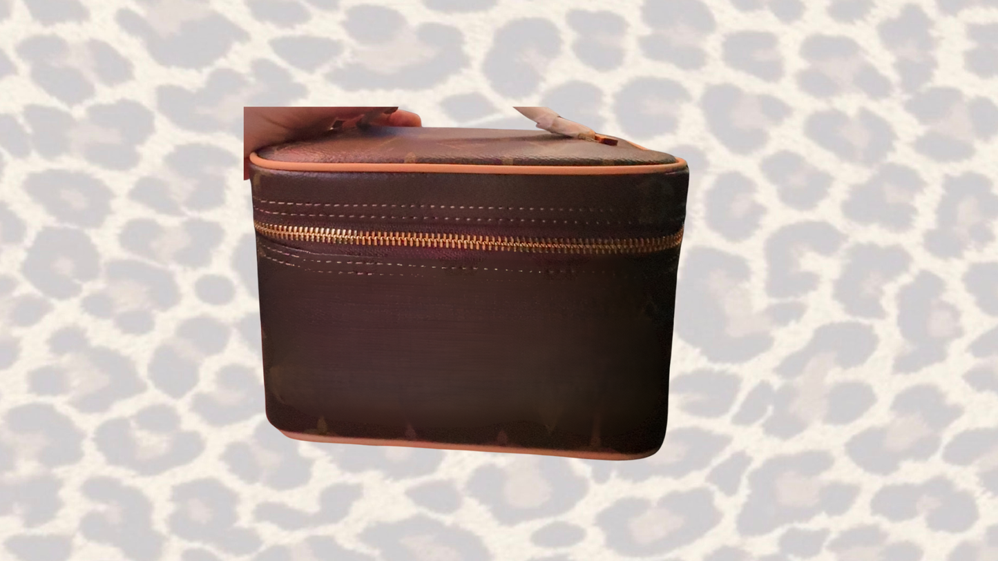 Stella makeup bag