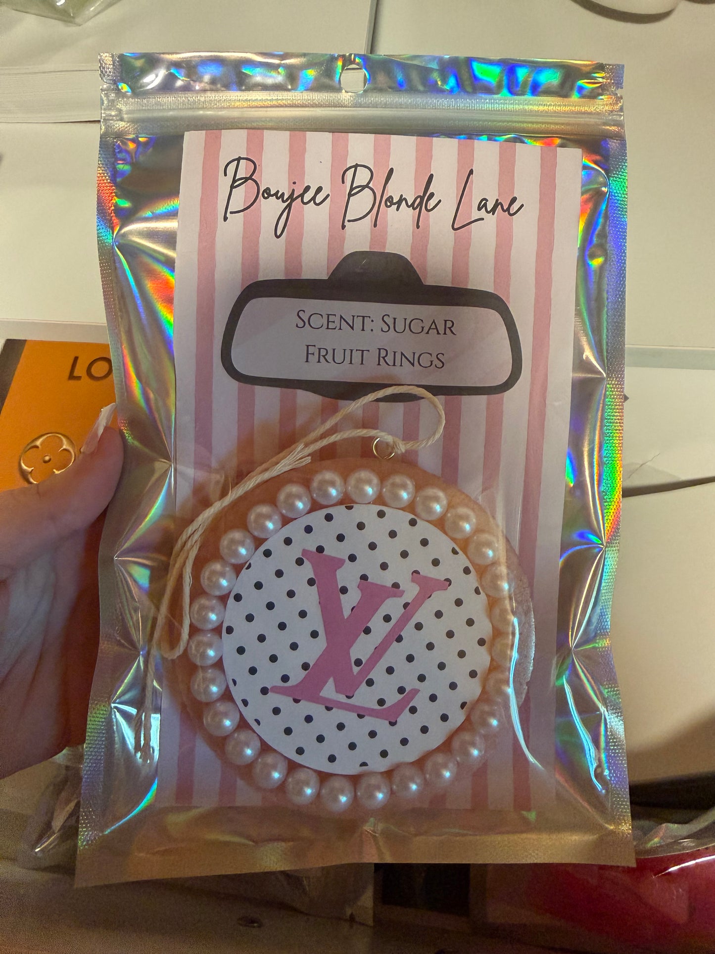 polka dot freshie!