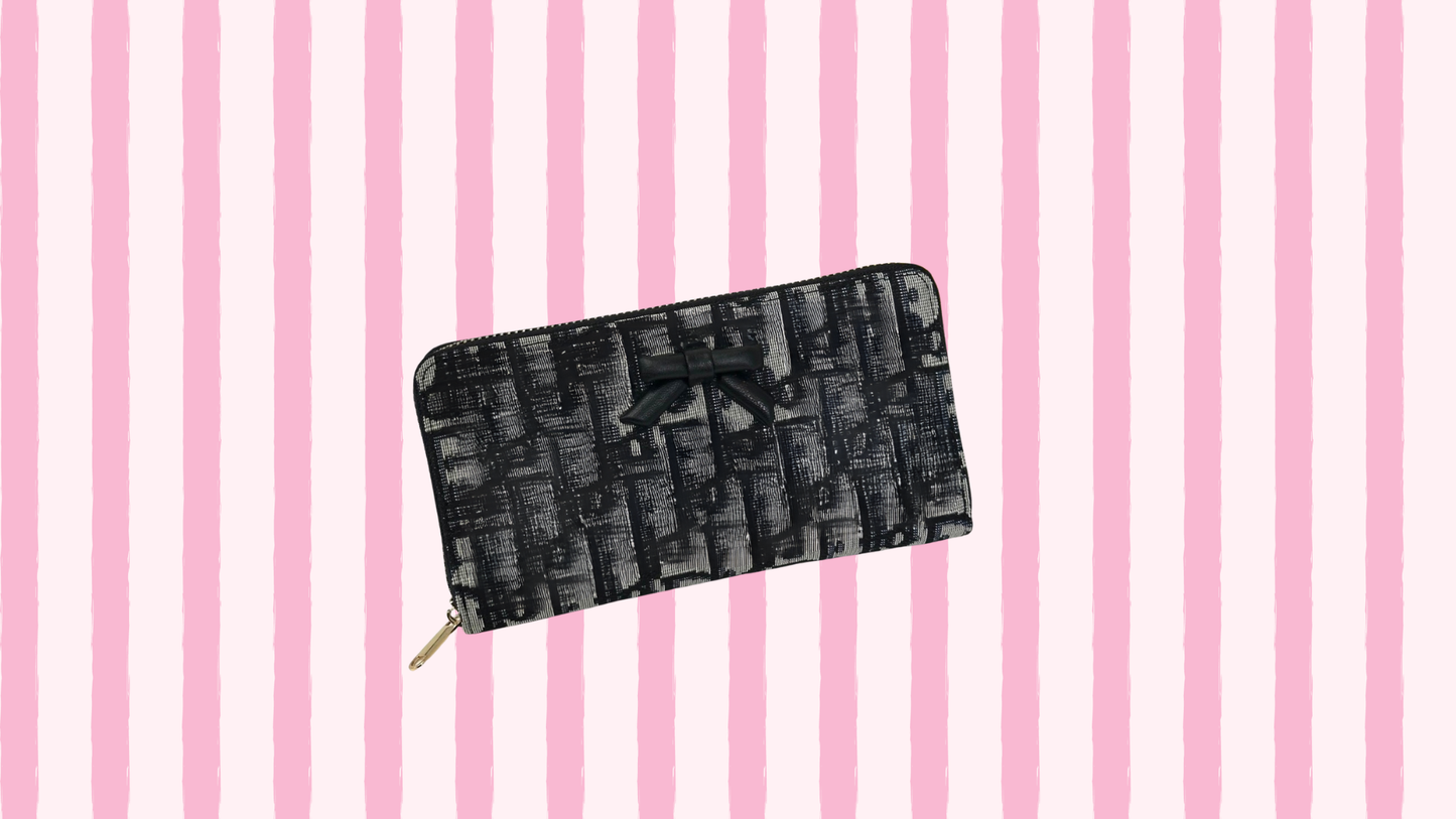 Sutton wallet